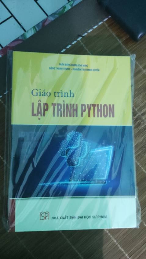 Sách đẹp, đóng gói cẩn thận!
Giáo hàng hơi lâu chút nhưng không vấn đề gì! Sách đẹp, đóng gói cẩn thận!
Giáo hàng hơi lâu chút nhưng không vấn đề gì!