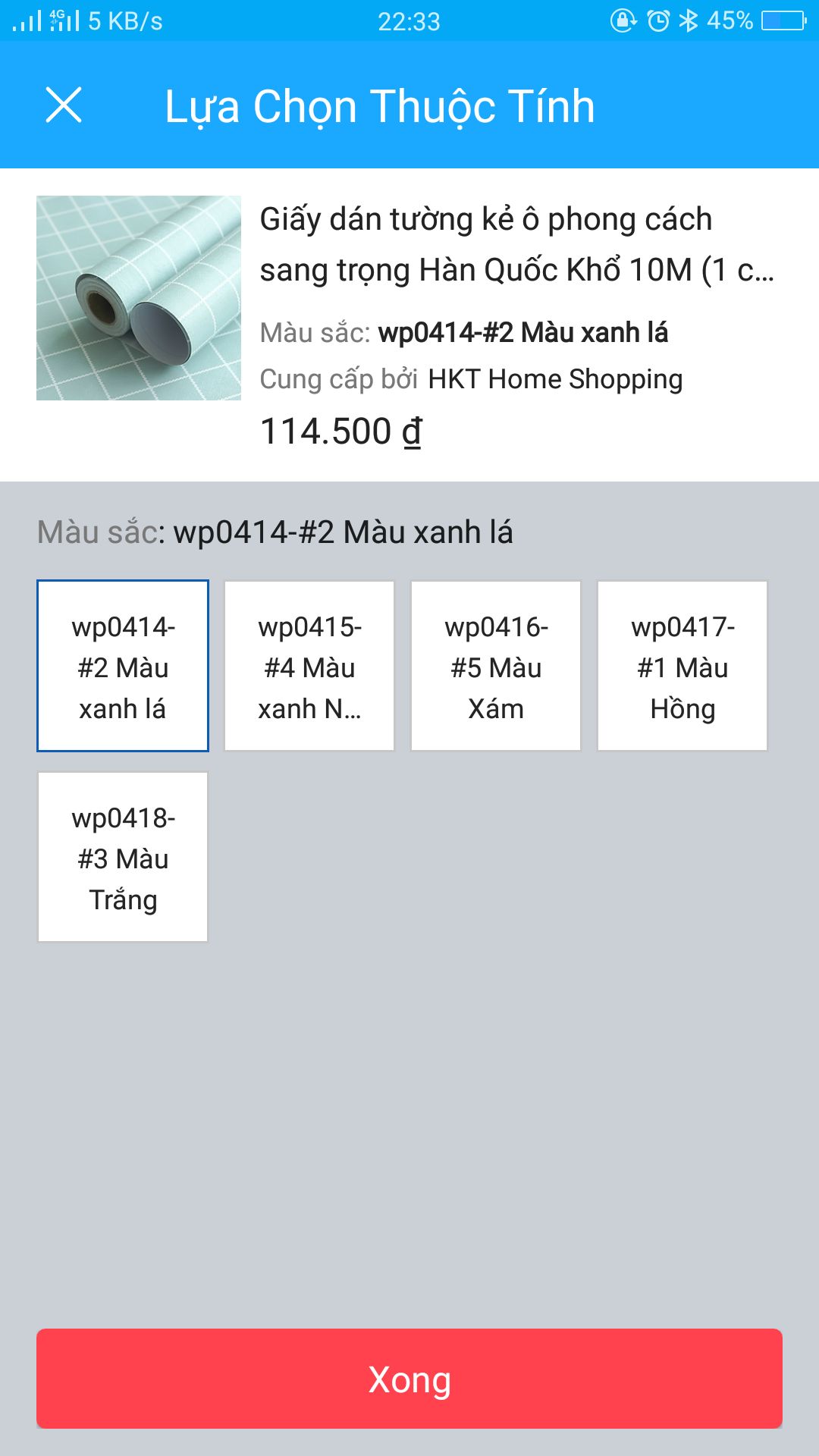 đặt mua màu xanh lá cây mà giao hàng dán lên tường ra màu này nè. Hy vọng mình đặt thêm mấy cuộn nữa màu giống vậy luôn đừng có lẫn lộn để cho phòng mình được đều màu nhé