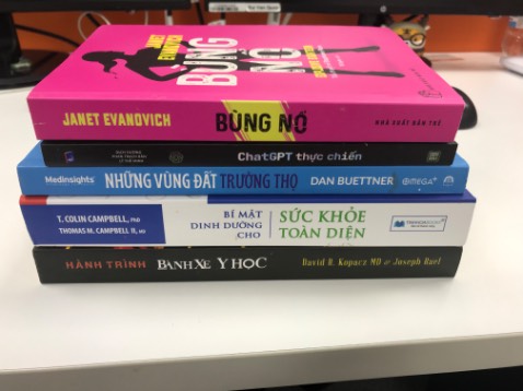 Sách bìa đẹp mới rất ổn áp