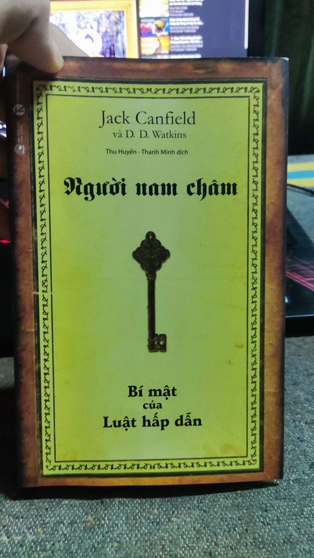 sách chất lượng nhưng giao hàng hơn chậm, có thể là do đối tác vận chuyển