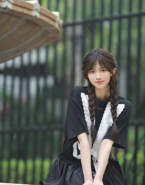 Sản phẩm rất tốt mình dùng 2 ngày đã thấy cân nặng giảm rồi chúc shop bán đắt hàng nhé !