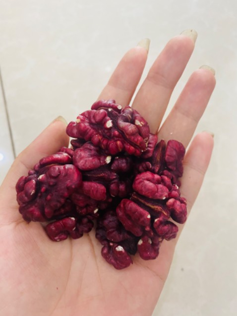 Lần đầu mua hạt óc *** tại shop thực sự rất hài lòng về chất lượng sản phẩm, bao bì đẹp đóng gói chắc chắn. Đúng là đáng đồng tiền luôn mn ơi nhân nào nhân đó nhìn mê quá luôn😍😍 sẽ ủng hộ shop dài dài