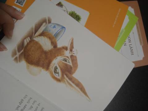 Sách đẹp, đc bọc kĩ càng, giao khá nhanh