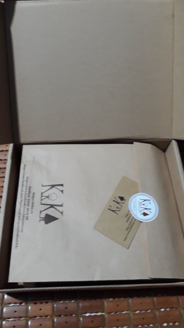 Shop đóng gói hàng rất cẩn thận. Đầm rất đẹp. Sẽ tiếp tục ủng hộ shop.