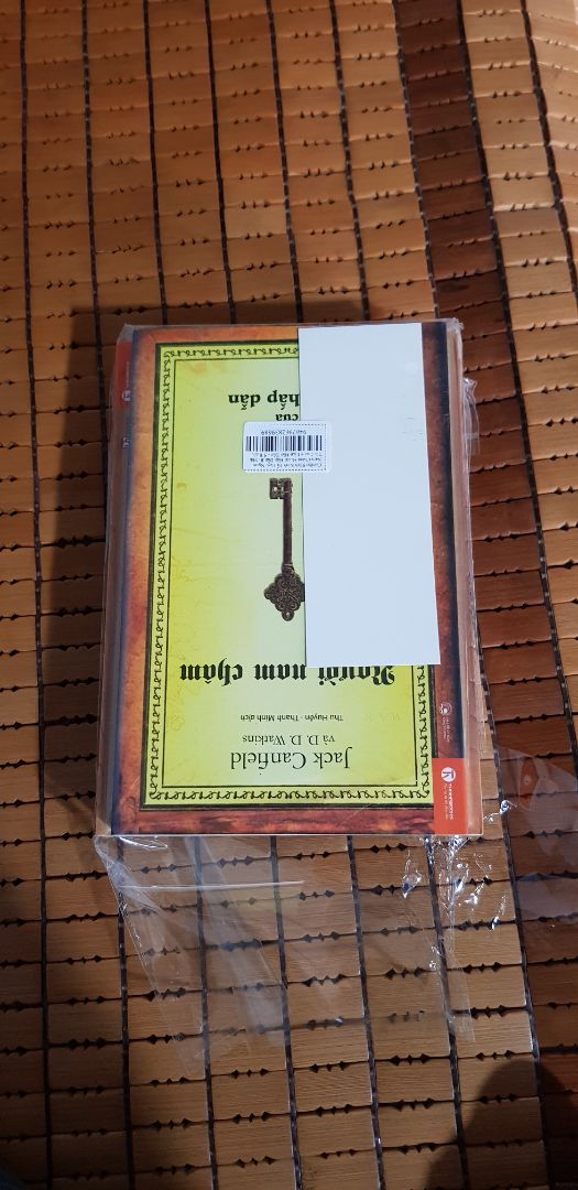 giao hàng nhanh, đóng gói cẩn thận, vui vẻ, nhiệt tình ạ, túm cái váy lại hàng rất ngon ? em cảm ơn tiki và shop rất nhiều ạ