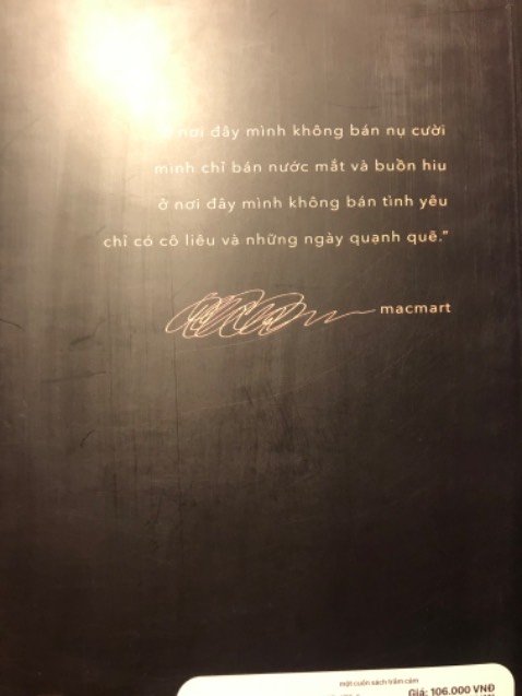 giao hàng nhanh, nội dung không bàn đến tuy nhiên sách trông khá cũ như đã dùng rồi bìa có vết bẩn và xước