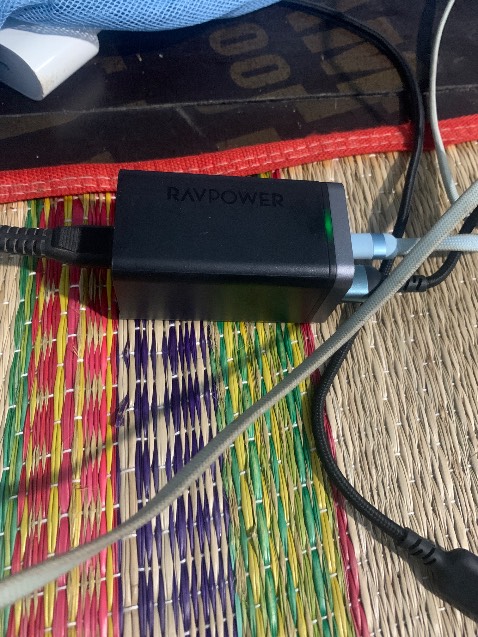 Hang chan nhung da ngan kha hn truc