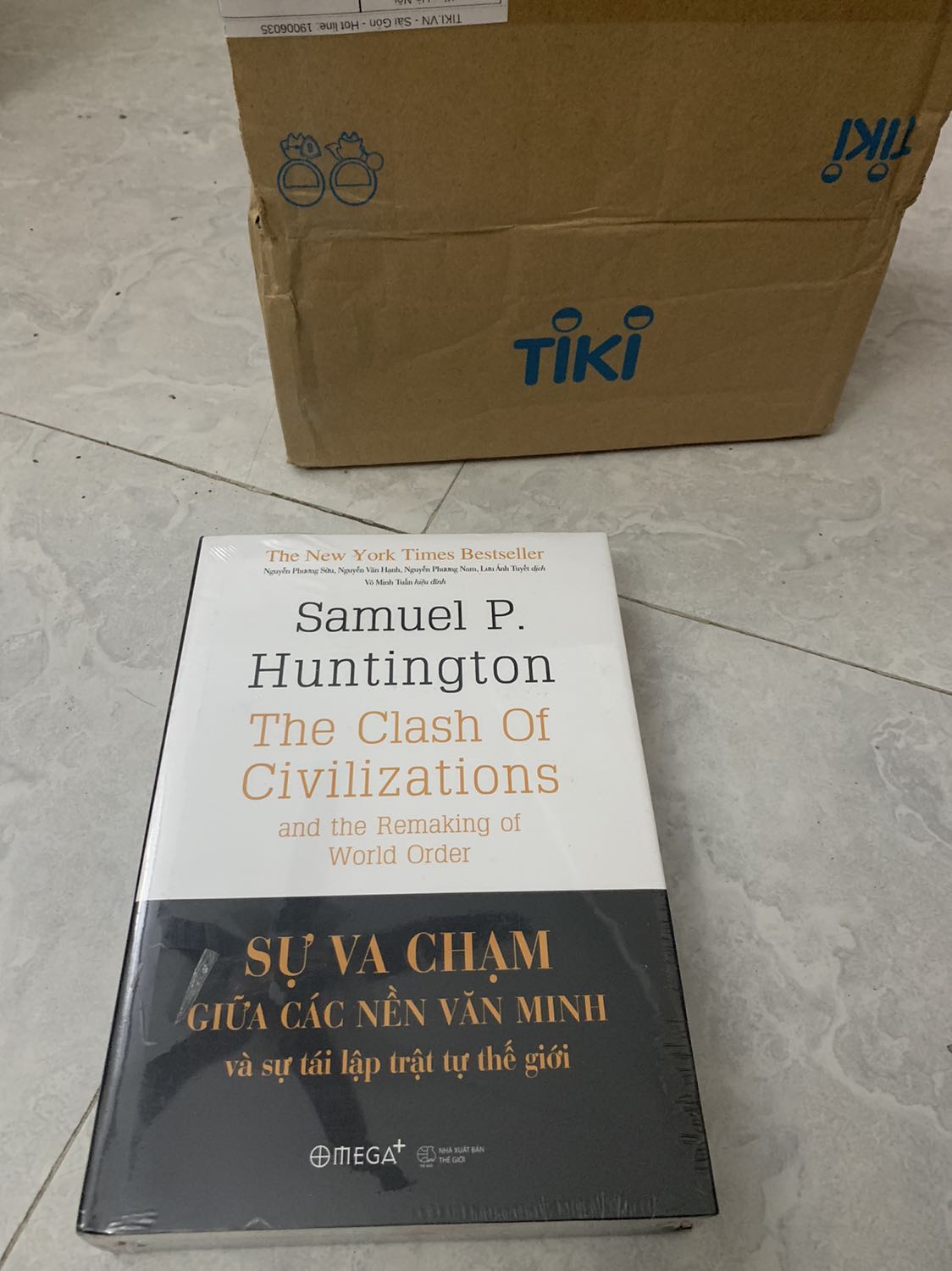 Sách bọc cẩn thận, giao nhanh Sách bọc cẩn thận, giao nhanh