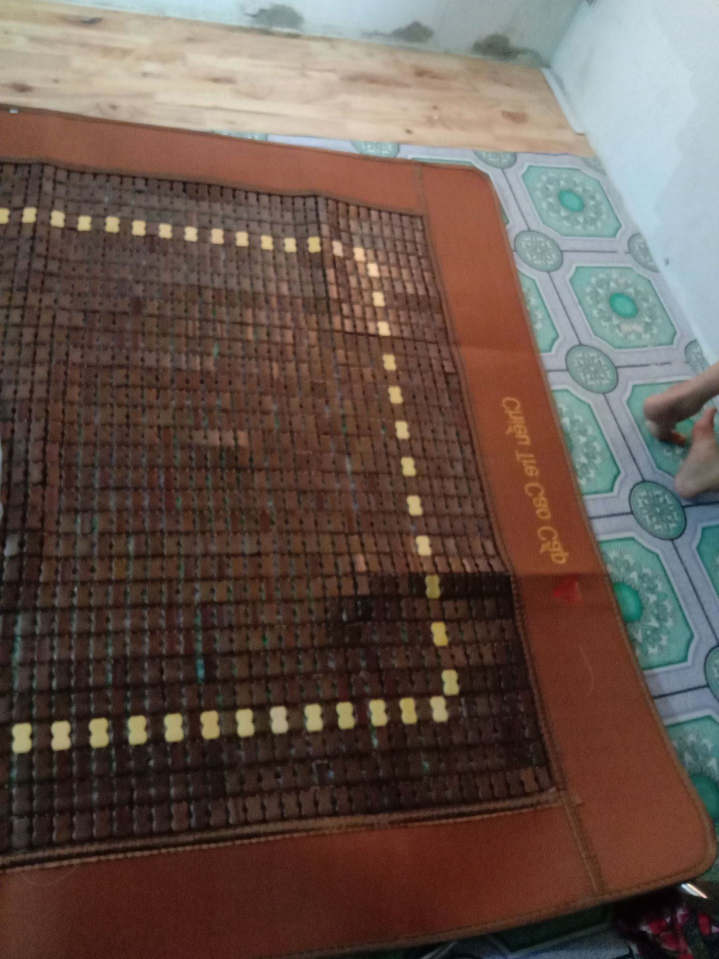 giao o đúng kích thước 18+20 mà giao 12+20 không hài lòng