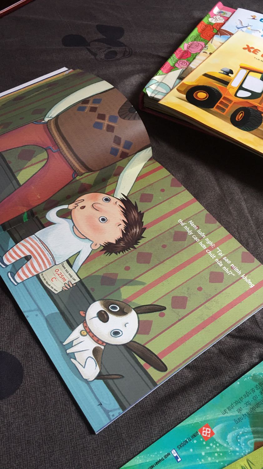 Shop đóng gói cẩn thận. Giao hàng nhanh
Sách in madu bóng đẹp