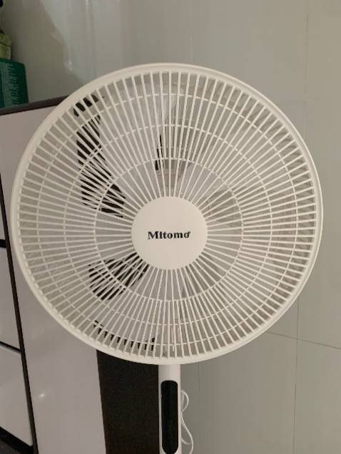 đang dùng con xiaomo gen2 một thời gian, so với giá con này rẽ hơn gần phân nữa, nhưng chất lượng và độ hoàn thiện khá ok, rất tốt so với tầm giá. shop làm ăn uy tính, nt xin *** để kích hoạt bảo hành nữa. 5 sao đang dùng con xiaomo gen2 một thời gian, so với giá con này rẽ hơn gần phân nữa, nhưng chất lượng và độ hoàn thiện khá ok, rất tốt so với tầm giá. shop làm ăn uy tính, nt xin *** để kích hoạt bảo hành nữa. 5 sao