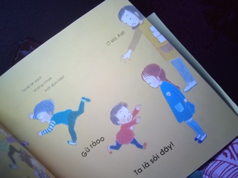 Sách xinh, nội dung hay con mình cực thích cuốn này