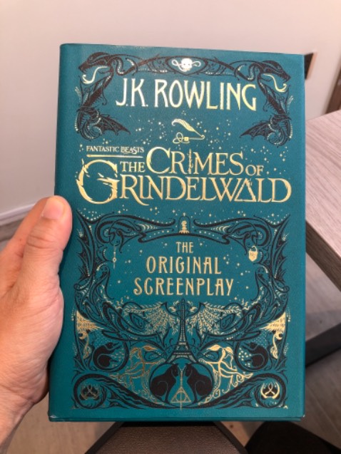 Sách hơi bẩn, k đc mới tinh tươm. Nhg giao siêu nhanh sau 1.5h và siêu sale nên chấp nhânj đc