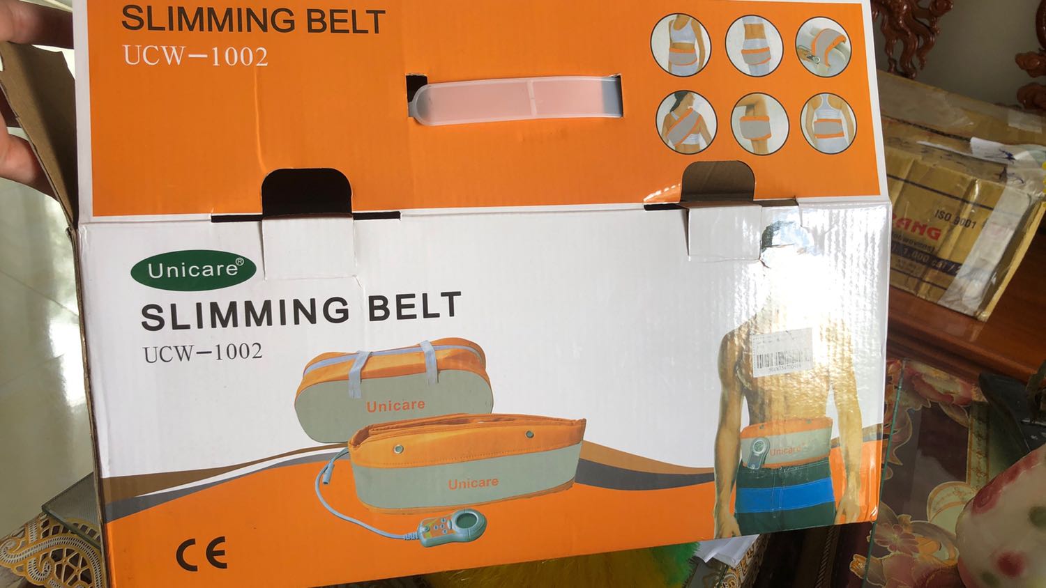 Shop làm ăn không uy tín khách đặt sả phẩm mà xanh giá cao hơn 50.000 nhưng giao hàng lại giao sản phẩm màu cam.