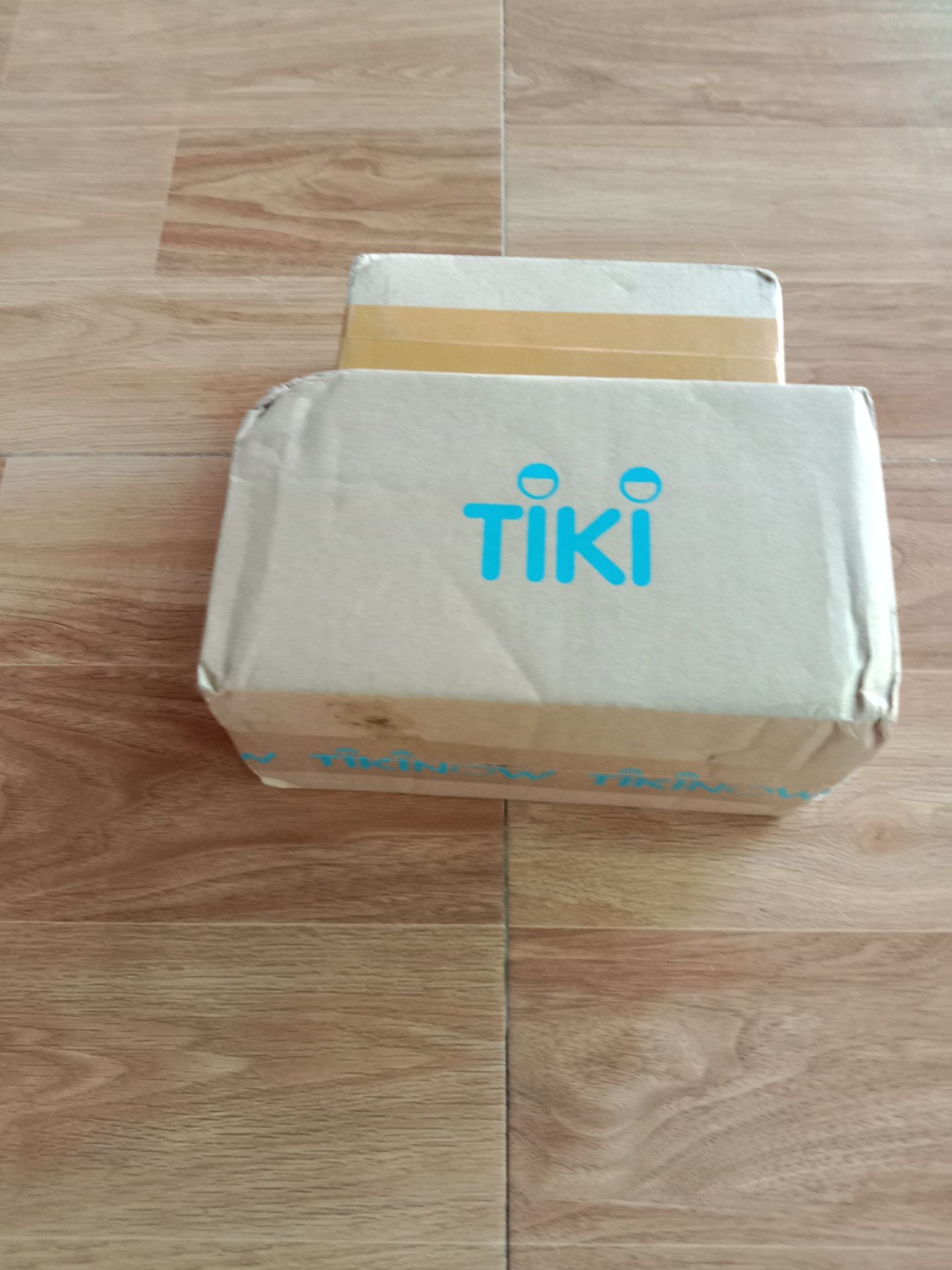 sản phẩm đẹp chất lượng cao và tuyệt vời, thơm lắm ạ