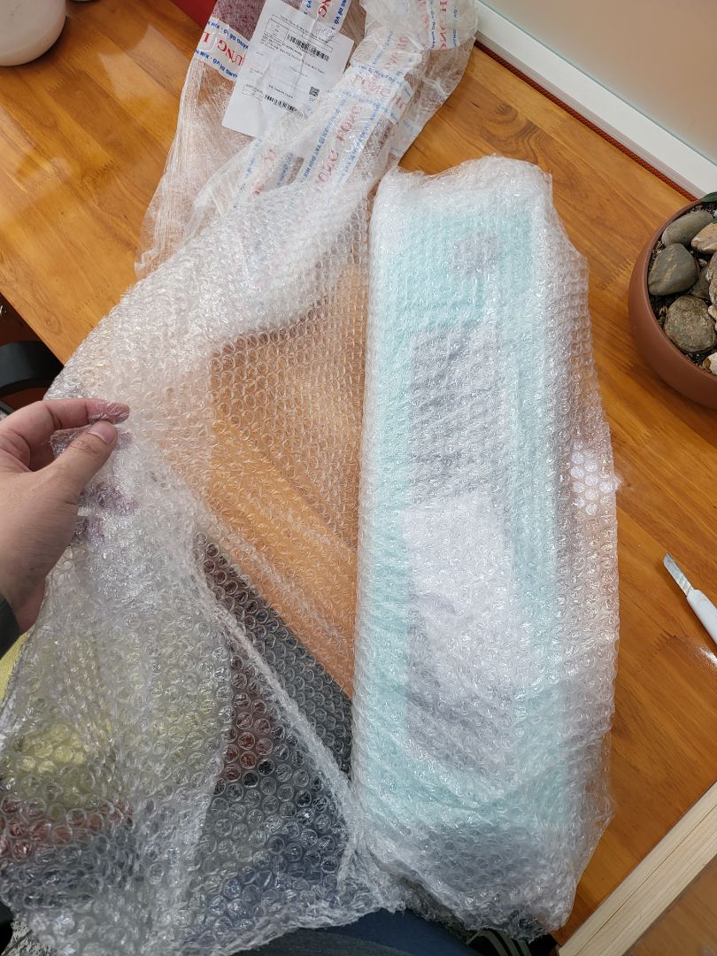 Giao nhanh, đóng gói cực kỳ cẩn thận.