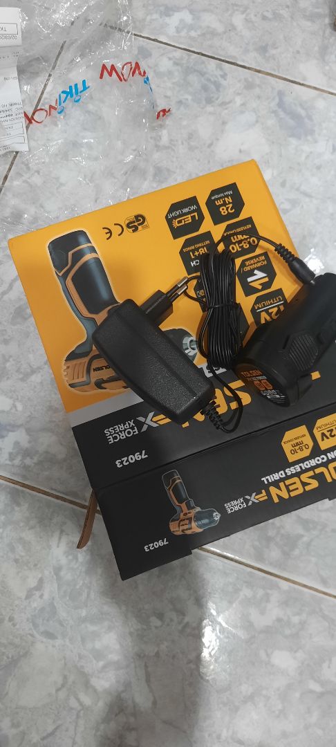 Hàng đã khui seal,  đầu bắt mũi khoan rỉ sét, sản phẩm bọc nylon sơ sài mất thẩm mỹ ,