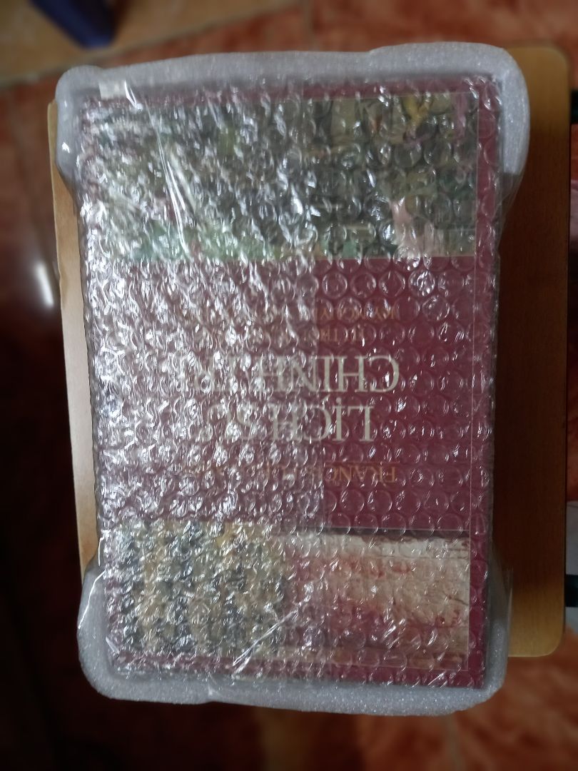 Đây là lần thứ hai mua sách của Trạm Đọc. Rất hài lòng : sách còn mới nguyên, đóng gói rất cẩn thận (xem hình) ; giá lại rất cạnh tranh.  Giao hàng nhanh. Cảm ơn Trạm Đọc và Tiki đã phối hợp để đem bộ sách giá trị đến độc giả. Sẽ tiếp tục ủng hộ nhà sách.