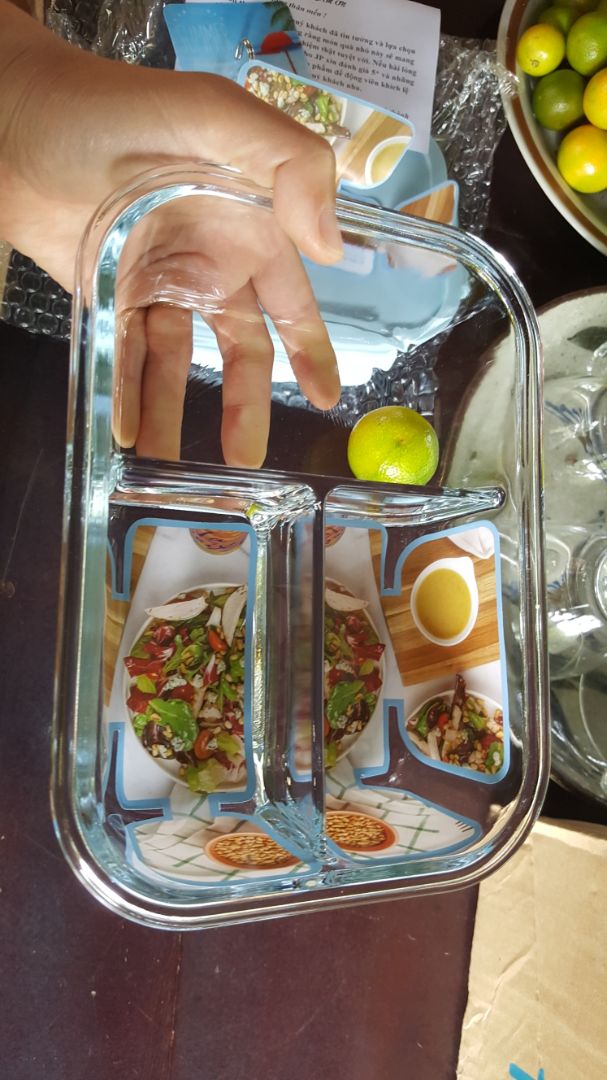 RẤT TUYỆT VỜI VÀ HÀI LÒNG 100%

Mình rất sợ order hàng thủy tinh. Vì mua online dễ bị *** mua phải hàng dỏm. Nhưng vừa nhận được hàng cảm thấy rất vui. Hàng rất đẹp, thủy tinh trong suốt, cầm rất chắc tay, đẹp từ hộp thủy tinh đến cả nắp cũng đẹp. đóng gói RẤT KỸ LƯỠNG!!! Rất có tâm!! Cảm ơn shop đã kinh doanh rất uy tín và rất có tâm như vậy!! lại có quà nho nhỏ và lời nhắn nữa. Từ nay sẽ ủng hộ shop lâu dài. anh chị em nào phân vân thì cứ mua mạnh dạn nhé. mình đã nhận được hộp rất đẹp và rất tốt, nên phải vào viết đánh giá khen shop liền. Ủng hôk tinh thần cho shop!  Xin cảm ơn shop!