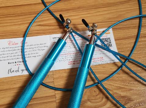 Công nhận sờ vào thích chất luôn ạ. Đến lúc mình cắt để chỉnh độ dài thì thấy bền lắm.