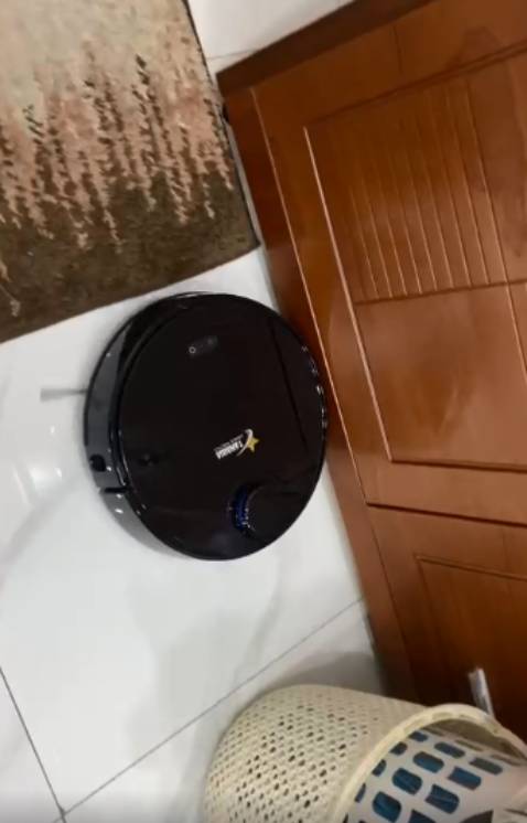 Sản phẩm chất lượng tốt ngoài mong đợi, rô bốt thông minh. Mọi ngóc ngách đều sạch sẽ, lượng pin 5000mah xài bao đã. Quá ngon lành cho 5 sao