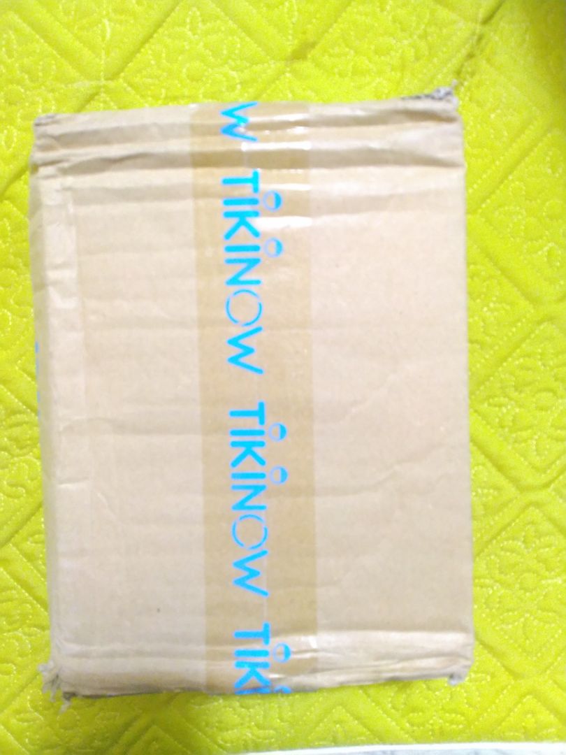 *đóng gói kỹ càng
*chống nắng dạng sữa lỏng dễ tệp vào da mà không hề dính bết
*xịt chống nắng cũng rất thích
(•được tặng thêm sữa rửa mặt: lọ khá tovới chất lượng không có gì phải chê cả)

=> tổng kết combo: TUYỆT ZỜI không sợ ông mặt trời