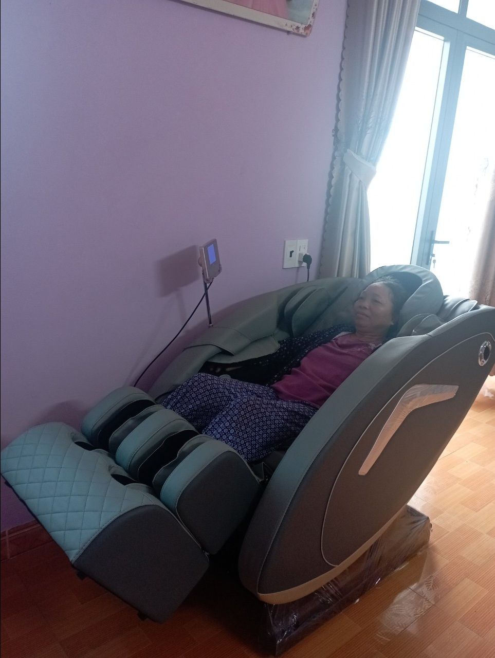 sp có độ hoàn thiện tốt. đại lý tư vấn nhiệt tình. thợ nắp vui vẻ. tks shop nhiều a