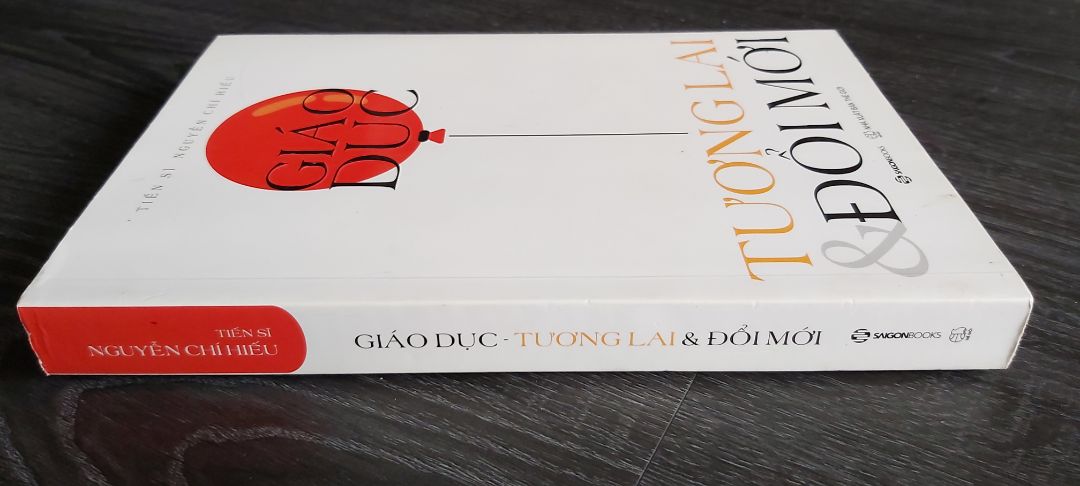 "Vai trò thật sự của giáo dục chân chính không đơn thuần là giúp trẻ tăng điểm, gặt giải thưởng mà là dạy cho trẻ thành nhân. Hành trang quan trọng nhất để một đứa trẻ đi đến thành công và hạnh phúc trong tương lai chính là ý thức trách nhiệm trong học tập, làm việc và cuộc sống." Nguyễn Chí Hiếu