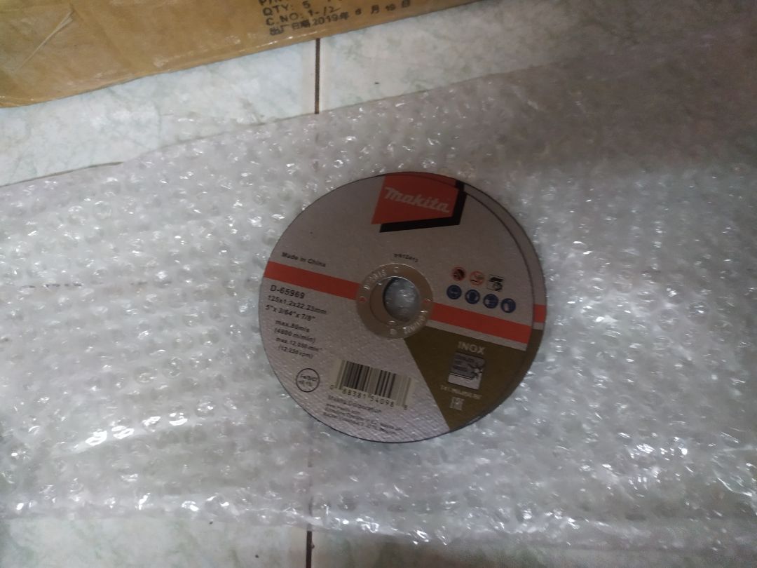 nó lại hợp lý . Nhưng chưa biết chất lượng sao