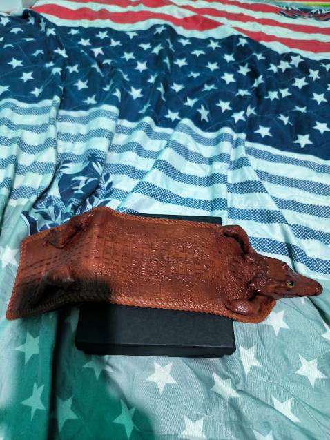 Tôi rất là hài lòng với sản phẩm bên shop da cá sấu thật 100% và thiết kế rất đẹp shop đóng gói hàng rt cẩn thận xứng đáng 5 sao sẽ còn ủng hộ shop ở những sp khác nữa 🥰👍