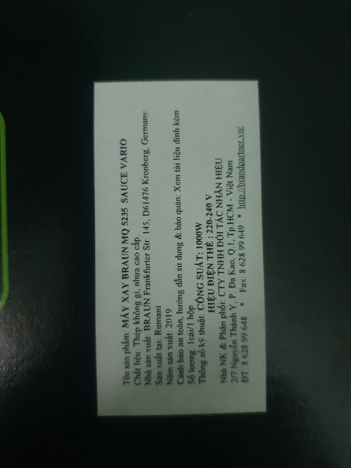 3 sao này tôi đánh giá về cách thức làm việc của Tiki, không đánh giá về máy.

Tại thời điểm tôi đặt hàng, Tiki giới thiệu trên web, máy có xuất xứ thương hiệu - Đức, xuất xứ - Hungary (Hình 1)

Giao hàng lần 1, máy có xuất xứ - Rumani (Hình 2)

Tôi yêu cầu đổi hàng, nói rất rõ yêu cầu. (Hình 3)

Giao lần 2 vẫn là máy xuất xứ - Rumani (Hình 4). Vậy có "check" *** của tôi không?

Tôi phản hồi lại lần nữa, bạn nhân viên Tiki có lời đề nghị, trả hàng - hoàn tiền! Vậy là không có hàng xuất xứ Hungary? Tôi gửi máy lại nữa Tiki à...