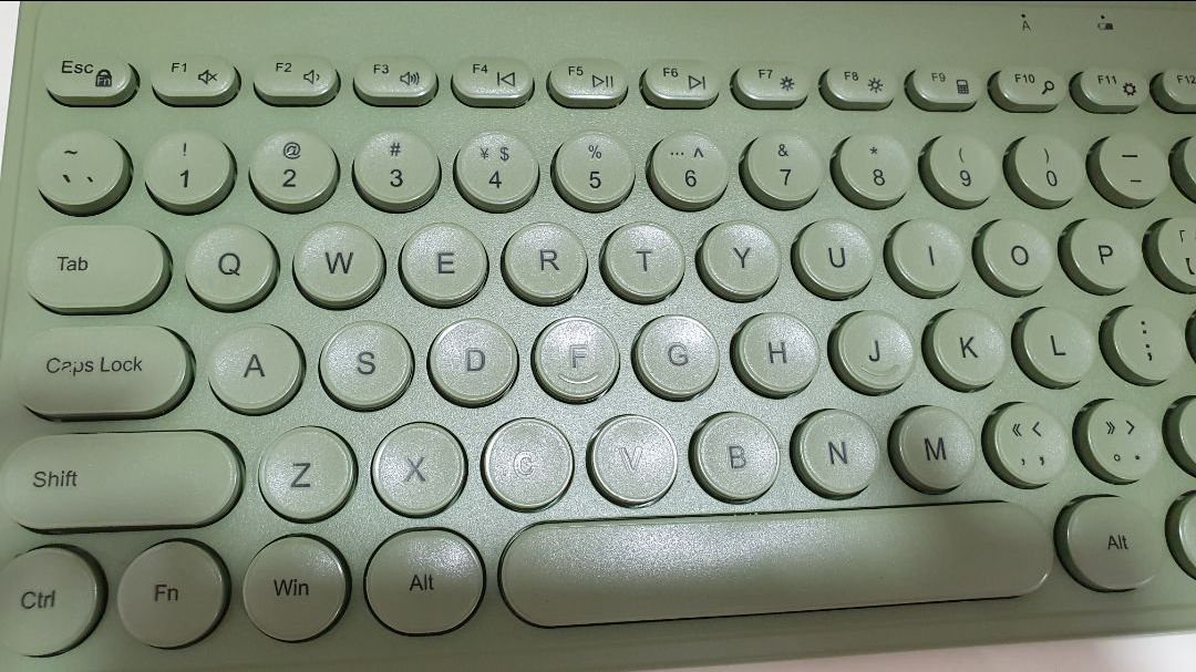 độ nảy tốt, màu đẹp, rất tốt so với tầm giá độ nảy tốt, màu đẹp, rất tốt so với tầm giá