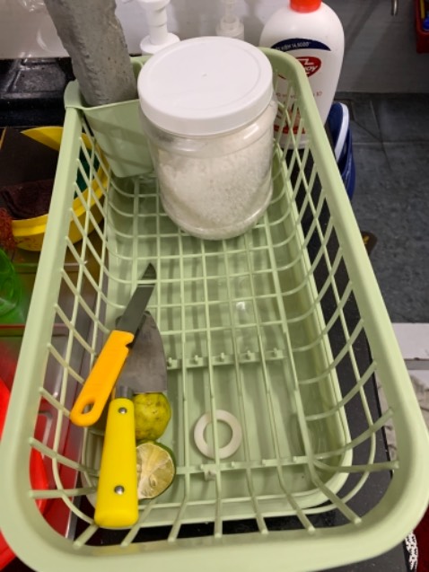 Kệ úp chén dể thương nhỏ nhỏ xin xin nhưng mình thấy giá cũng cao.tiền síp luôn 124k hơi cao hơn giá ở ngoài