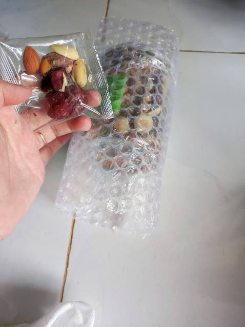 Hình dáng đẹp, âm thanh tạm ổn, shop tư vấn nhiệt tình