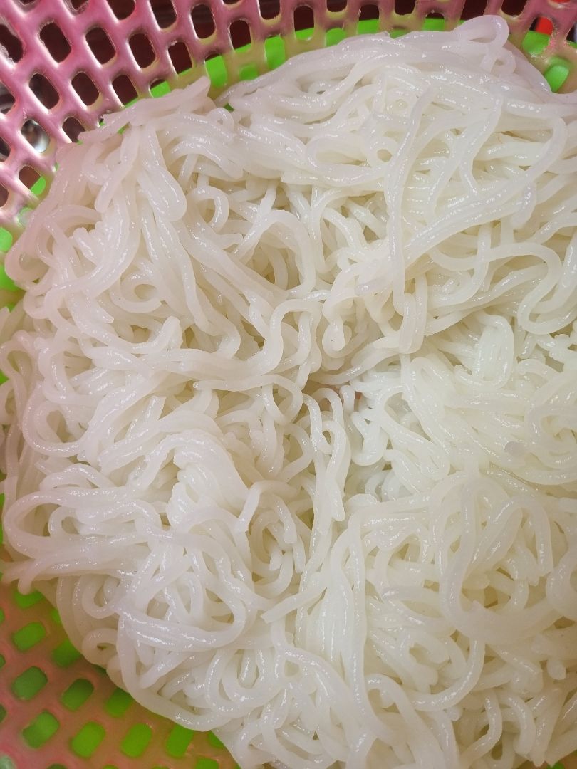 gạo ngon thơm dẻo, cơm nguội làm bún cho đỡ phí