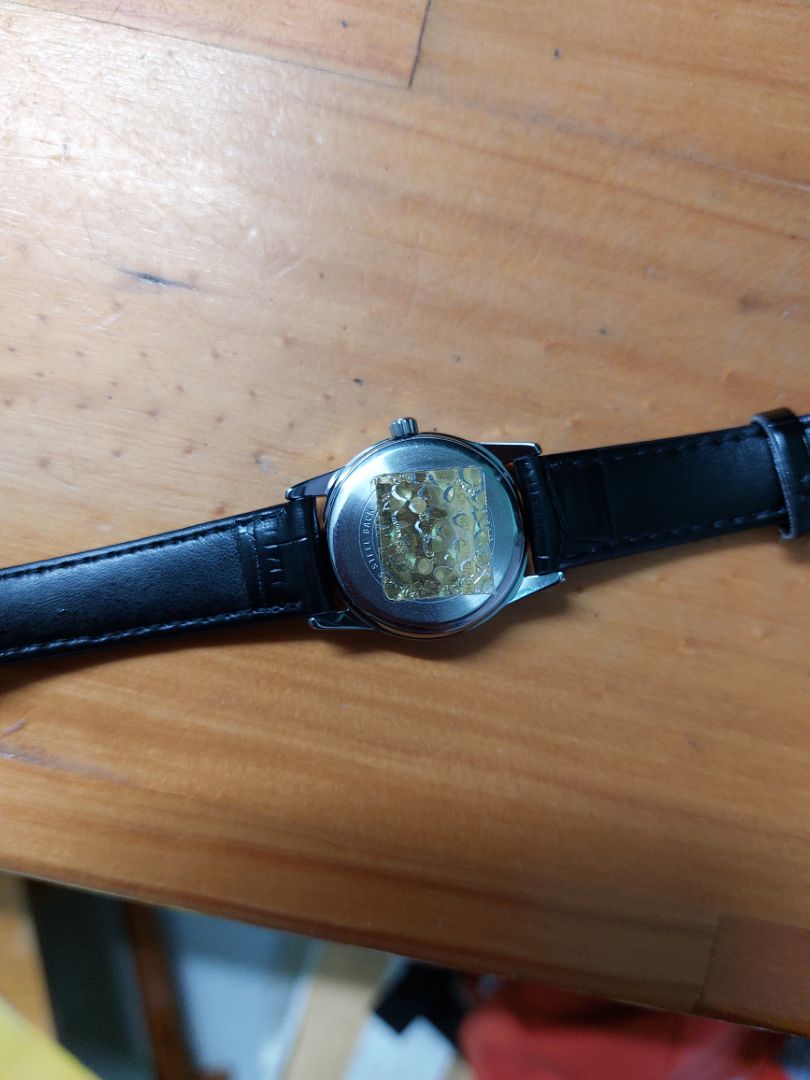 giao hàng nhanh, đóng gói cẩn thận, hàng chính hãng. chính hãng Casino tầm giá này thì ổn.