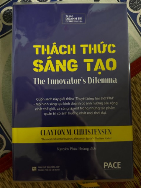 Sản phẩm giao đúng sách cần mua, giao hàng nhanh, dịch vụ giao hàng tốt, giá cả hợp lý, nội dung sách chưa đọc sẽ phản hồi sau