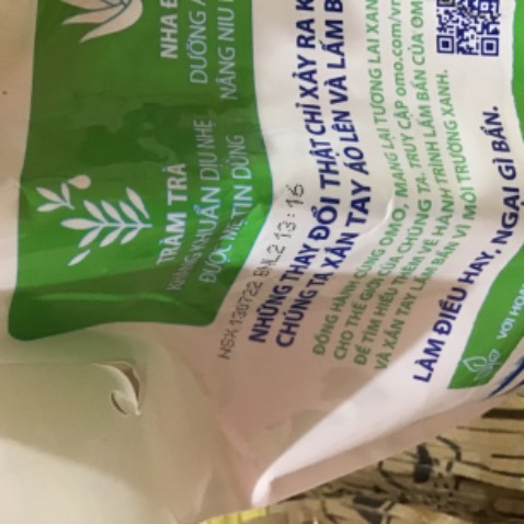 Dòng nước giặt có mùi dễ chịu nhất trong các loại nước giặt của Omo. Lại an toàn. Nhà mình có con nhỏ nên thường dùng loại này cho cả nhà. Giá ổn,giao nhanh Dòng nước giặt có mùi dễ chịu nhất trong các loại nước giặt của Omo. Lại an toàn. Nhà mình có con nhỏ nên thường dùng loại này cho cả nhà. Giá ổn,giao nhanh