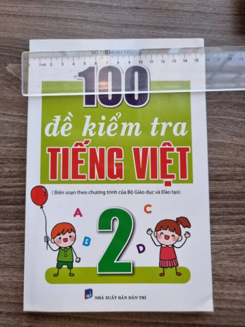 khổ sách nhỏ, chữ nhỏ, giấy bình thường, mua giá 68k