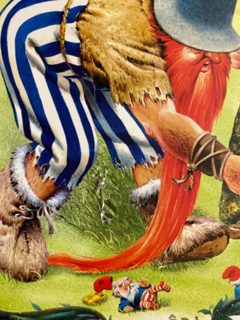 Quá tệ,Sách rách bìa.Làm mình không tin tưởng mua hàng online.