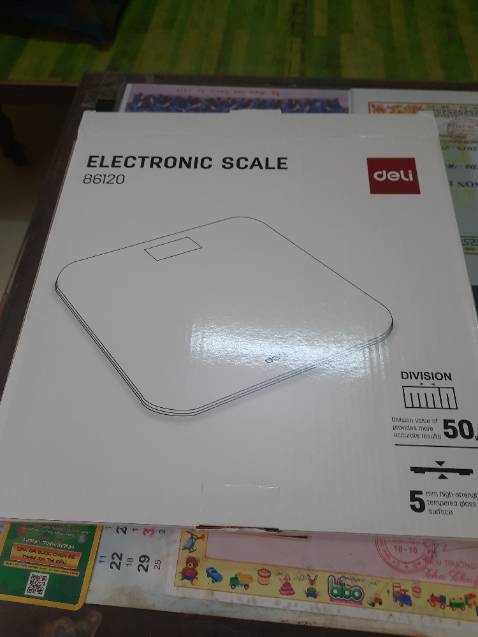 Kiểu dáng hiện đại, đẹp. Độ chính xác thì phải dùng mới biết. Giao hàng cẩn thận, shipper chu đáo. Cho 5 sao để ủng hộ shop!