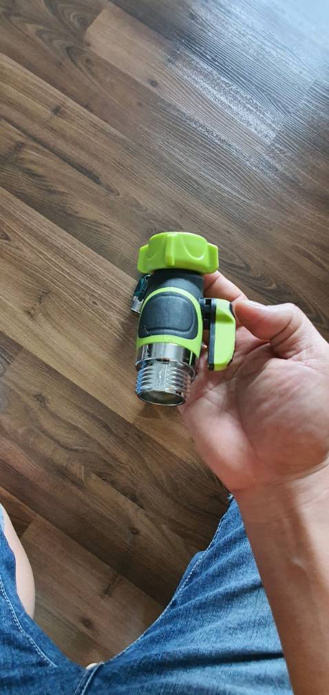 Rất xịn sò, chắn chắn, dày thì thôi rồi, Đã lắp thử dùng ok, nối ống 27 nếu các bạn ống to hoặc nhỏ hơn thì mua thêm đầu nối ngoài CH điện nước là được. Hài lòng