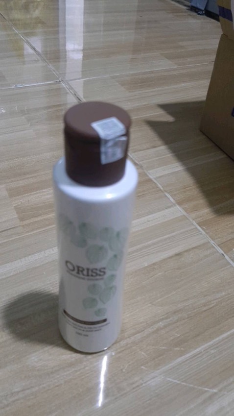 Lúc đầu hơi phân vân ddvs mà sao giá rẻ v nên cũng liều mua về dùng thử nhưng bất ngờ hơn mình nghĩ, quá tuyệt vời