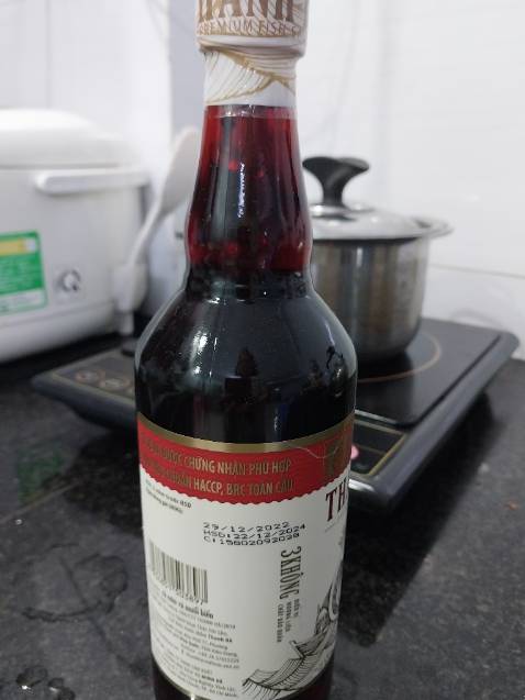 Nước mắm ngon, chất lượng tốt, date xa, giao hàng nhanh