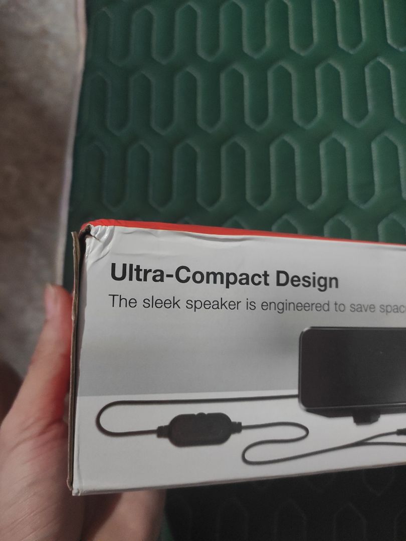 Giao hàng nhanh, sp như mô tả, chất âm tậm đc trong tầm giá, mỗi tội tem bảo hành dán ảo ma canada thật.!