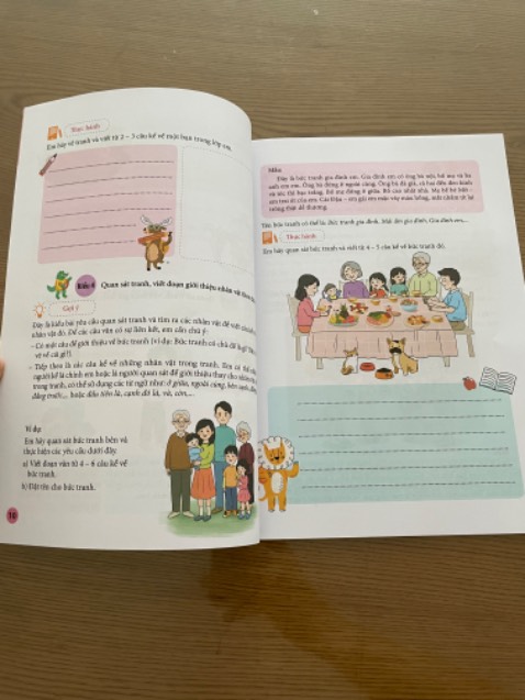 Giao hàng đúng hẹn đóng gói cẩn thận. sách trình bày khá hấp dẫn với nhiều hình vẽ minh họa, tuy hình minh họa chưa được đẹp lắm. Nội dung dễ hiểu, gợi mở cho trẻ viết văn hiệu quả hơn