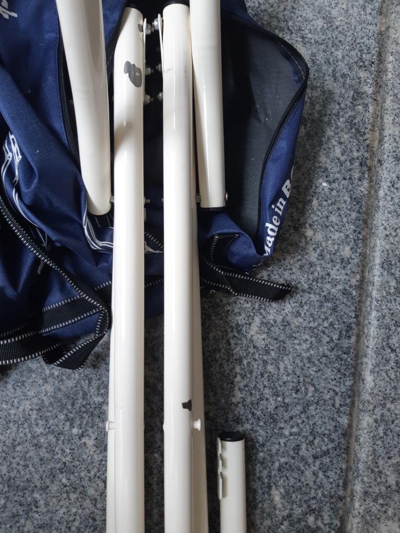 Đât hàng hẹn ngày 03/06 giao, đợi mãi đến ngày 05/06 mới chịu gọi đt để hỏi mới giao, Tiki nên xem xét lại nhà cung cấp, đã vây hàng giao còn bị bong tróc sơn mấy chỗ luôn, làm ăn quá tệ. Đât hàng hẹn ngày 03/06 giao, đợi mãi đến ngày 05/06 mới chịu gọi đt để hỏi mới giao, Tiki nên xem xét lại nhà cung cấp, đã vây hàng giao còn bị bong tróc sơn mấy chỗ luôn, làm ăn quá tệ.