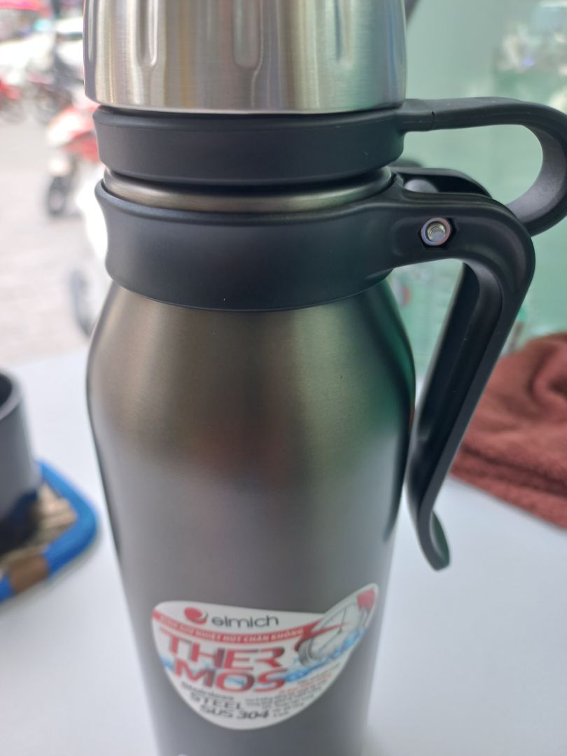 cho mình đổi cái bình có lược xác trà được ko ?