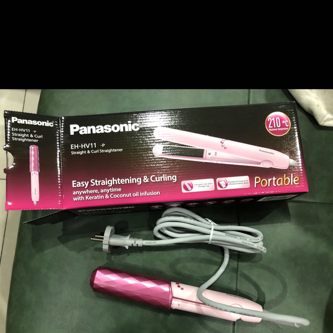 Gọn nhẹ, xinh xinh nữa, sẽ tiện cho đem đi đây đó với dễ dùng cho tóc ngắn. Tin dùng chất lượng của panasonic nên mua chứ chưa chắc thế nào. Xài thời gian mới biết. Có giấy bảo hành đầy đủ. Hài lòng!