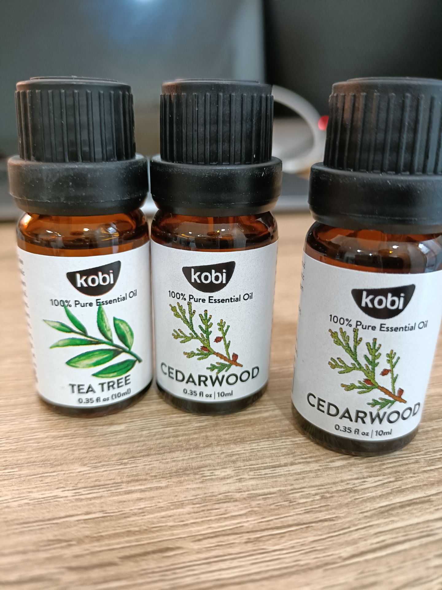 giao nhầm 2 chai cedarwood, thiếu ylang